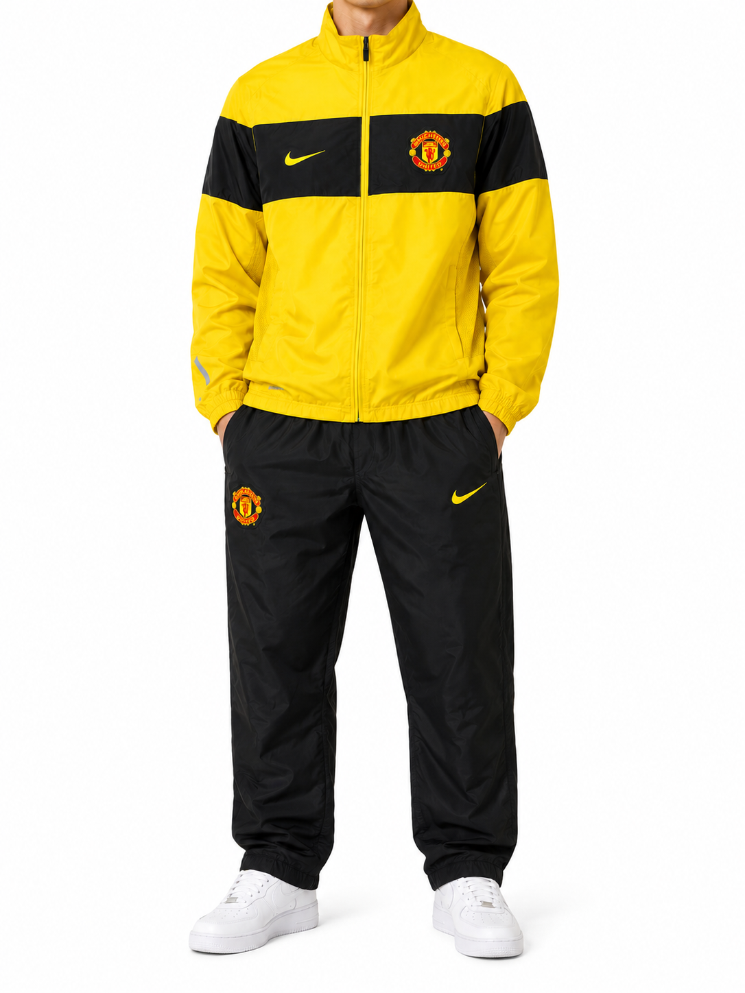 Manchester United x Nike 2008/09 Tracksuit | L
